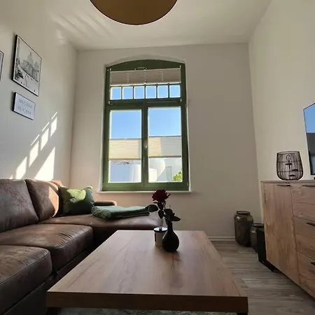 Traumwohnung Am Altstadt Hafen * شترالسوند